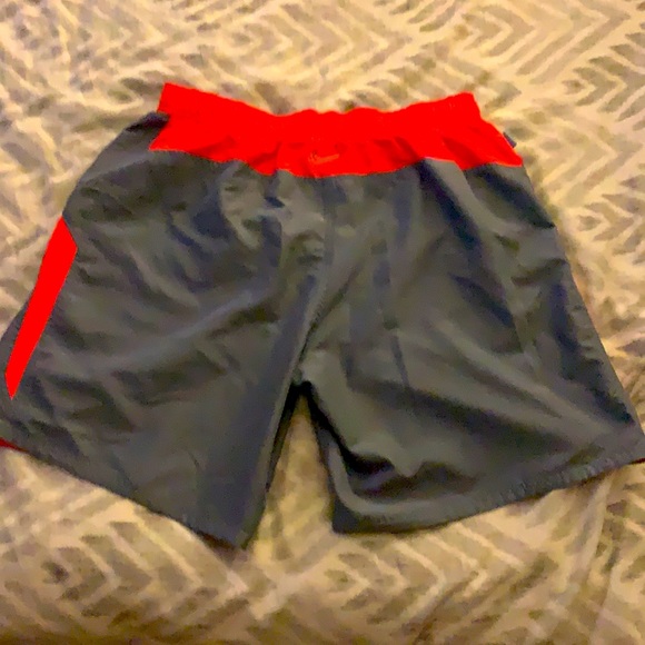 Nike swim trunks - Picture 2 of 2